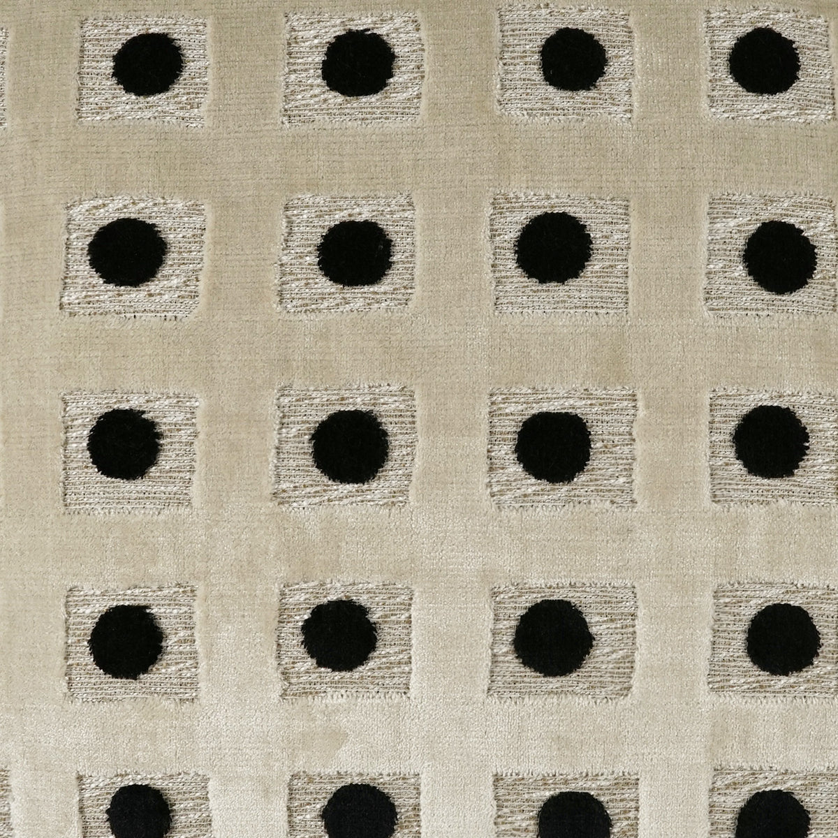 Domino Onyx