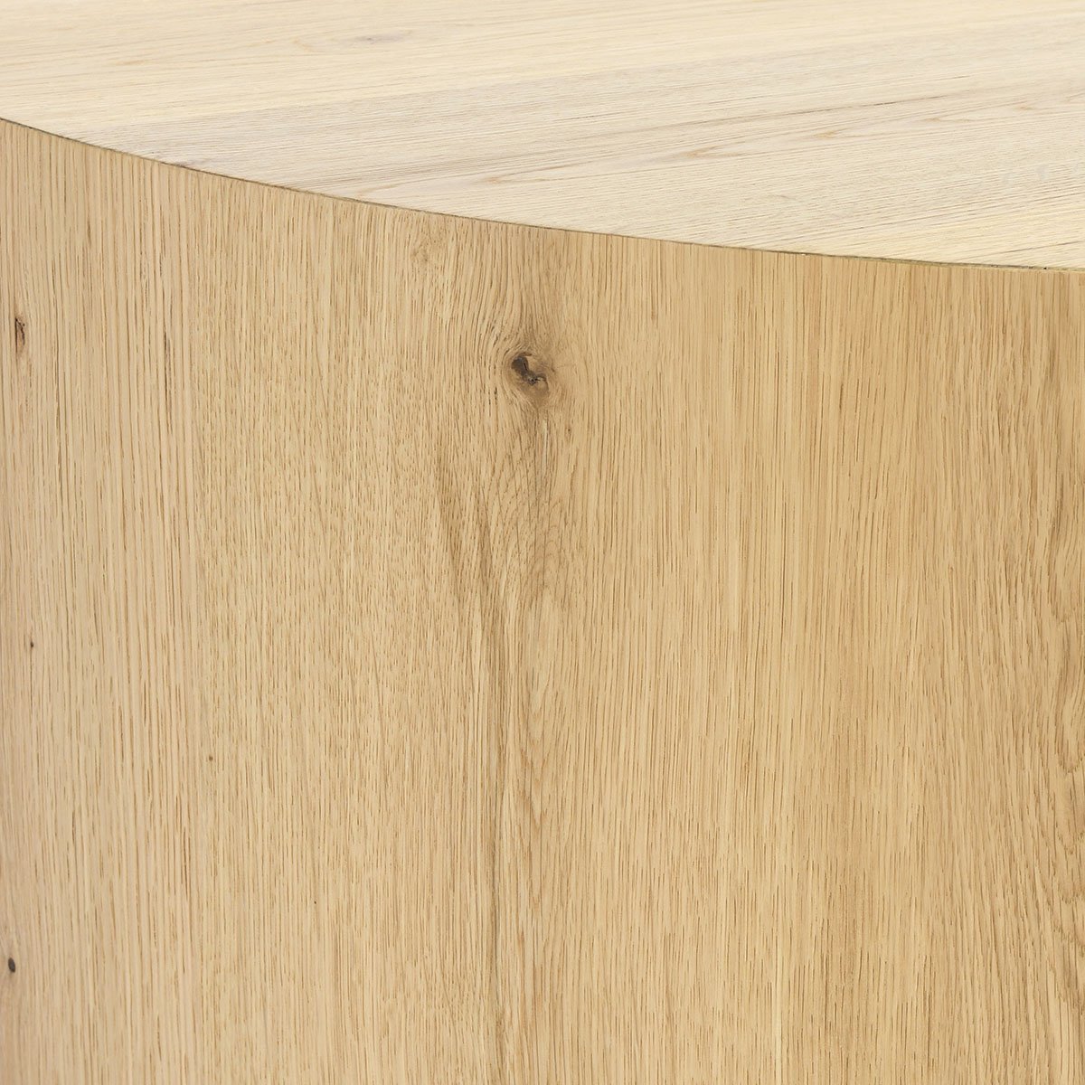 Layne Oak Veneer 42" Round Coffee Table w/Casters True Natural | BeBoldFurniture