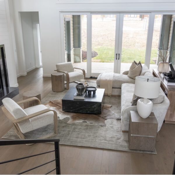 Beckham Sectional Online in Houston | BeBoldFurniture