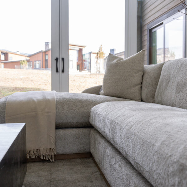 Beckham Sectional Online in Houston | BeBoldFurniture